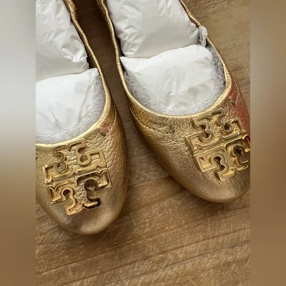 Tory Burch Melinda Ballet Flat In Gold Size 5 New - Picture 3 of 7